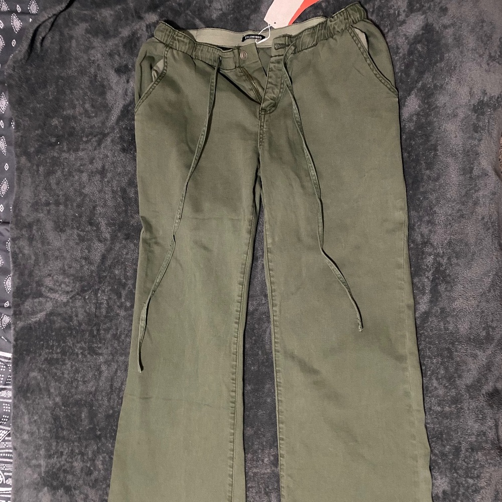 NWT Flamingo Baggy Wide Leg Pants